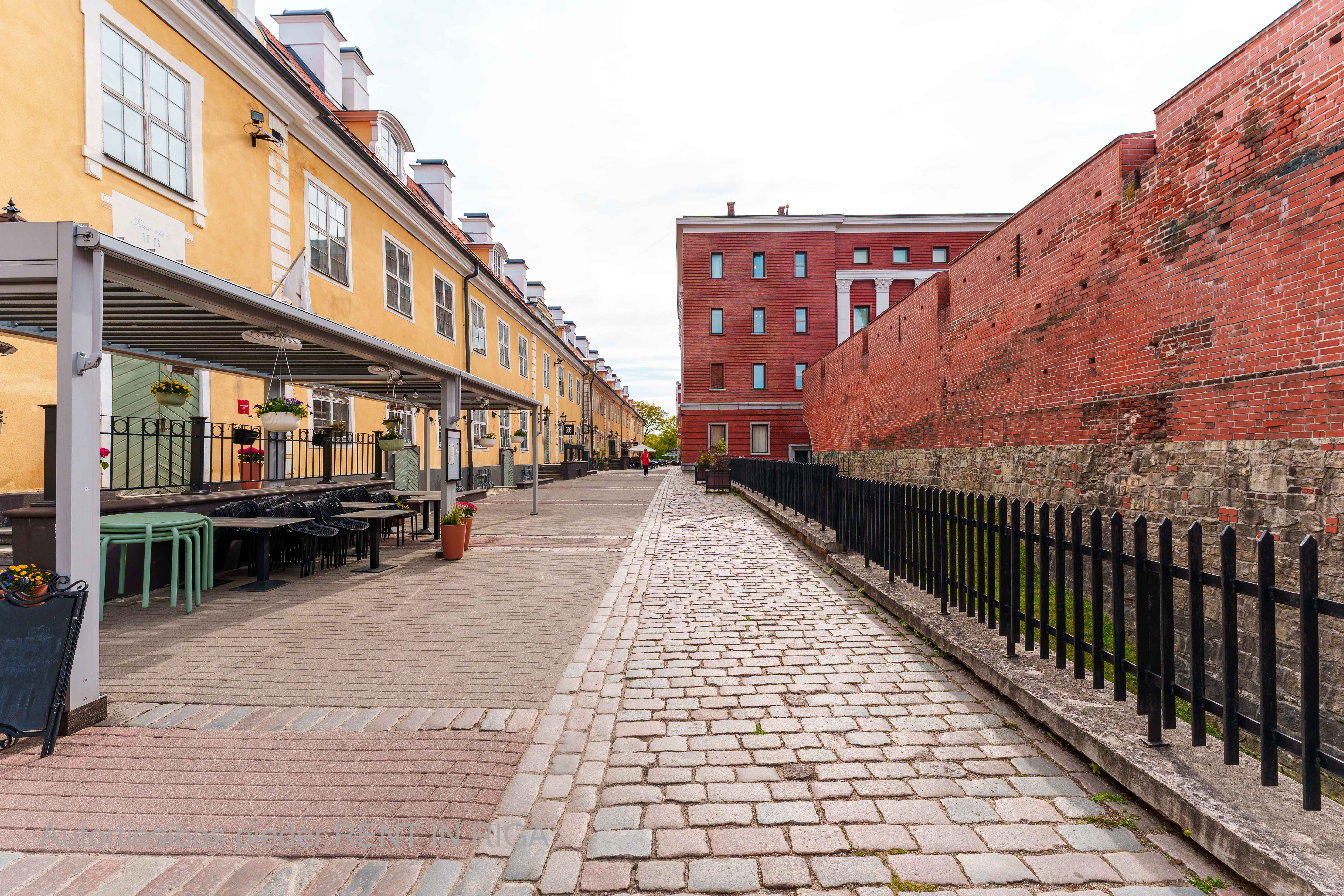 Iznomā tirdzniecības telpas, Torņa iela - Attēls 1
