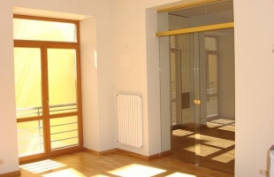 Raiņa bulvāris 2 - Attēls