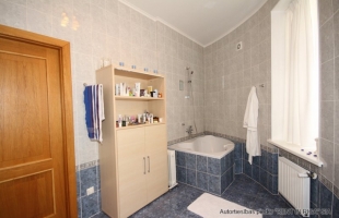 Strēlnieku 2 - Attēls