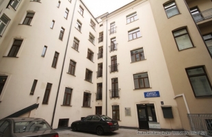 Strēlnieku 2 - Attēls