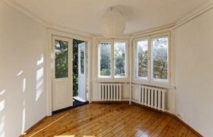 Teātra - Изображение