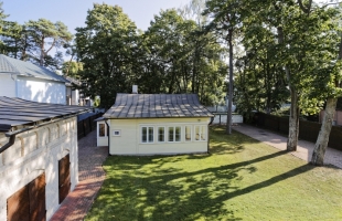 Teātra - Изображение