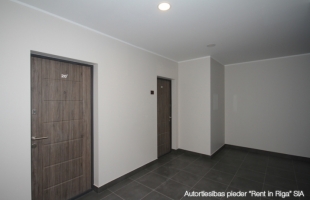 Lāčplēša 98 - Attēls