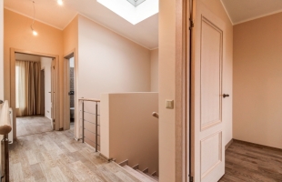 Bezdelīgu - Attēls