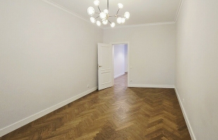 Lāčplēša 23 - Attēls