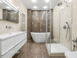 Elizabetes 18 - Изображение