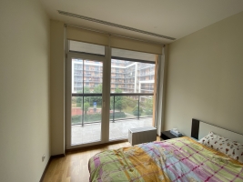 Ropažu 12 - Attēls