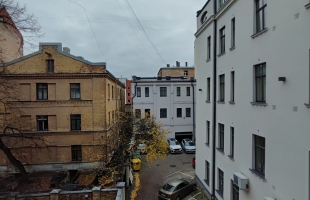 P.Brieža 11/13 - Изображение