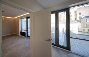 Kalpaka bulvāris 7 - Attēls