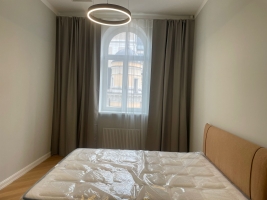 Elizabetes 18 - Attēls