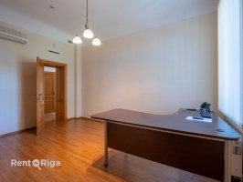 Sudrabu Edžus - Image