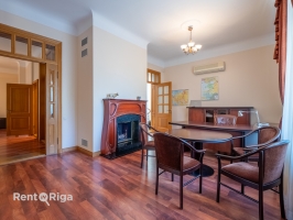 Sudrabu Edžus - Image