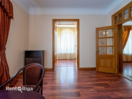 Sudrabu Edžus - Image