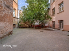 Lāčplēša iela 45 - Image