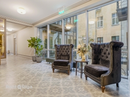 Kalpaka bulvāris 7 - Image