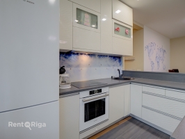 Gramzdas 82 - Attēls