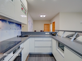 Gramzdas 82 - Attēls