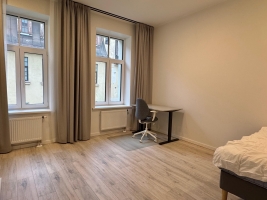 Pulkveža Brieža 10 - Attēls