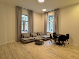 Pulkveža Brieža 10 - Attēls