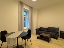 Pulkveža Brieža 10 - Attēls