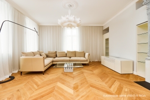 Elizabetes 18 - Attēls