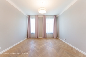 Elizabetes 18 - Attēls