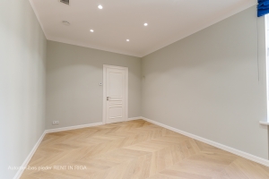 Elizabetes 18 - Attēls