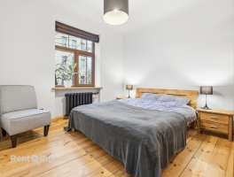 Bruņinieku 12 - Attēls