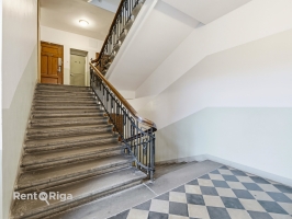 Bruņinieku 12 - Attēls