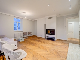 Elizabetes 18 - Attēls