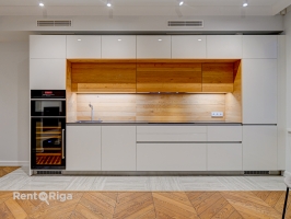 Elizabetes 18 - Attēls