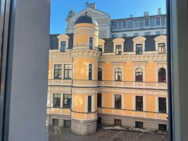 Elizabetes 18 - Image