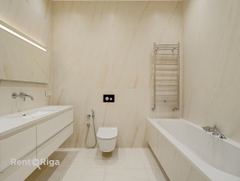 Elizabetes 18 - Attēls