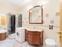 Neļķu 17 - Изображение