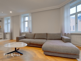 Elizabetes 18 - Attēls