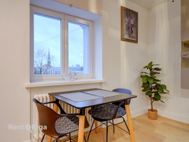 Raiņa bulvāris 27 - Attēls