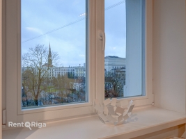 Raiņa bulvāris 27 - Attēls