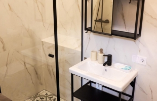 Dzirnavu 20 - Attēls