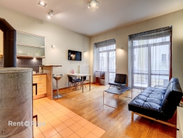 Raiņa bulvāris 2 - Attēls