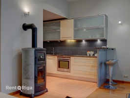 Raiņa bulvāris 2 - Attēls