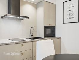 Ezermalas 4 - Attēls