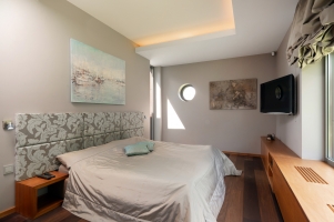 Lazdu - Изображение