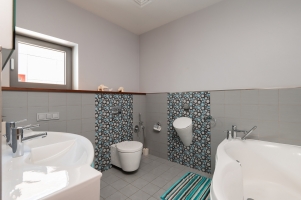 Lazdu - Изображение