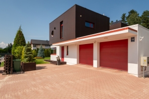 Lazdu - Изображение