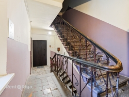 Dzirnavu 132 - Attēls