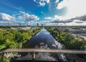 Mazā Kaiju - Изображение