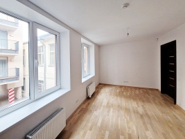 Rūpniecības 48 - Attēls