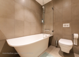 Dzirnavu 83 - Attēls