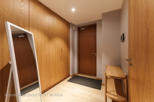 Dzirnavu 83 - Attēls