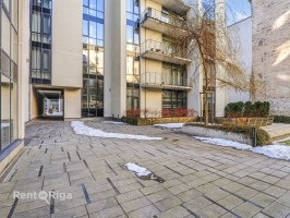 Dzirnavu 83 - Attēls